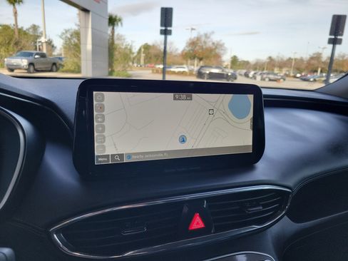 Used 2023 Hyundai Santa Fe SEL Premium image 23