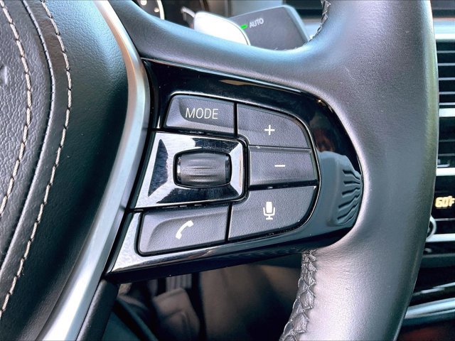Used 2019 BMW 540i w/ Premium Package RWD image 20
