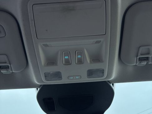 Used 2021 Ford Escape Titanium w/ Titanium Elite Package image 32