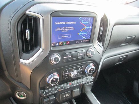 Certified 2023 GMC Sierra 2500 Denali w/ Denali Ultimate Package image 30