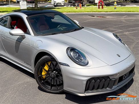 Used 2025 Porsche 911 Carrera 4 GTS AWD/4WD image 64