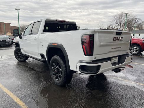 New 2026 GMC Sierra 2500 AT4 image 10
