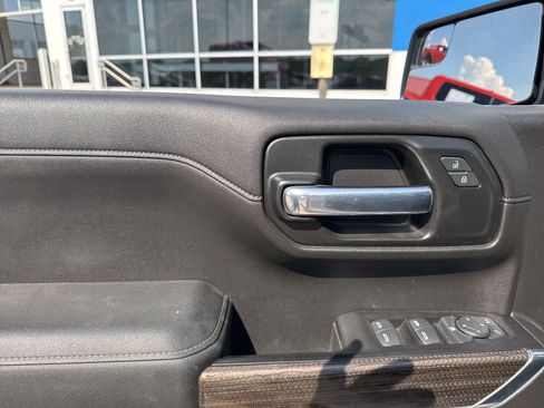 Used 2020 Chevrolet Silverado 1500 RST AWD/4WD image 13