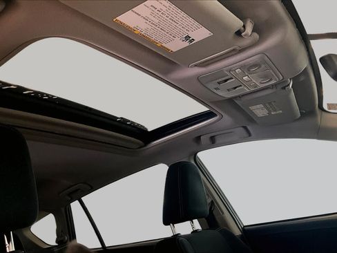 Used 2015 Toyota RAV4 XLE FWD image 13