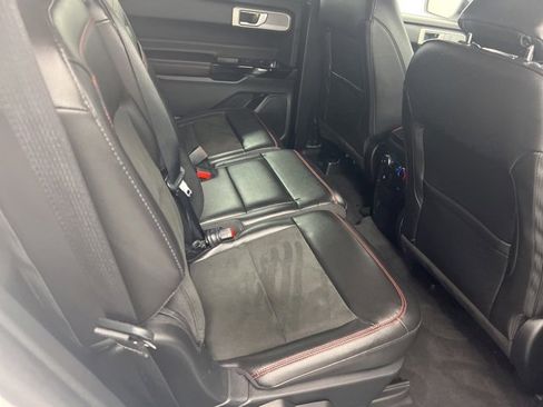 Used 2022 Ford Explorer ST-Line image 23