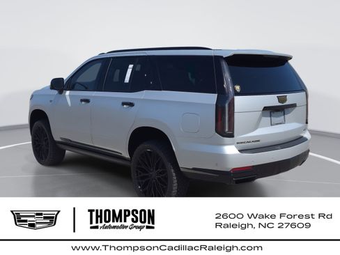 New 2026 Cadillac Escalade Platinum Sport AWD/4WD image 5