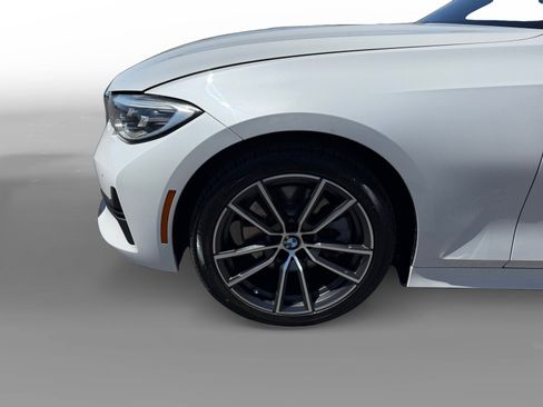 Used 2019 BMW 330i Sedan w/ Convenience Package image 9