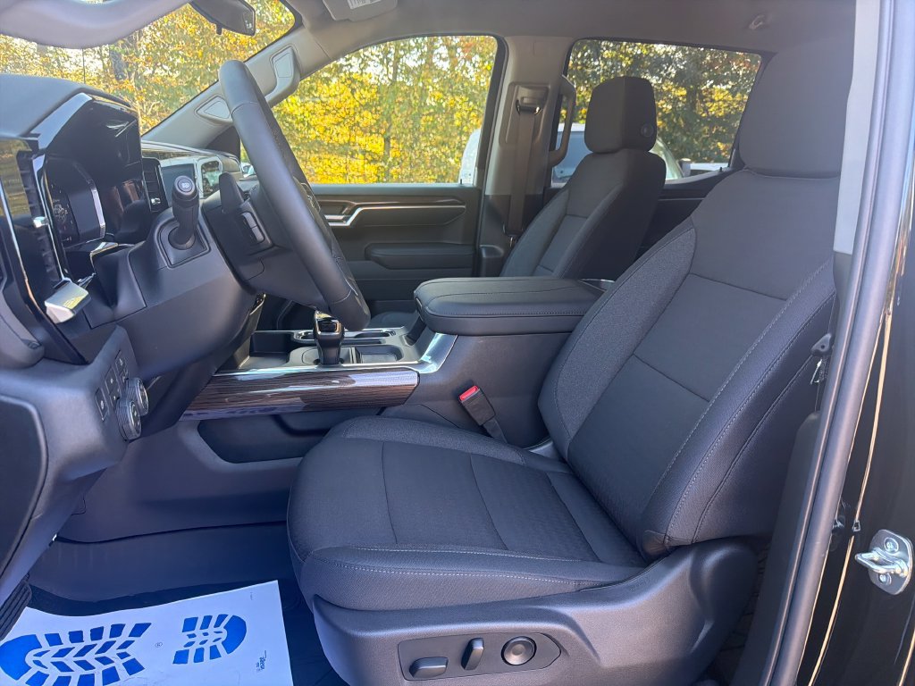 New 2026 Chevrolet Silverado 1500 RST w/ Protection Package AWD/4WD image 10