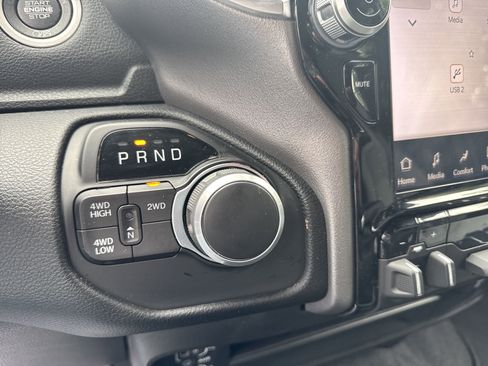 Certified 2024 RAM 2500 Big Horn w/ Level 2 Equipment Group image 24