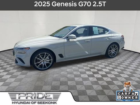 Used 2025 Genesis G70 2.5T AWD/4WD image 1