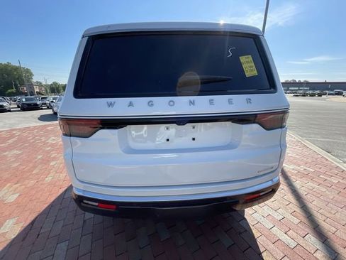 Used 2022 Jeep Wagoneer Series I RWD image 15