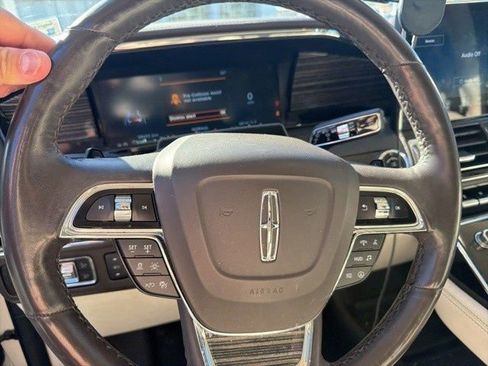 Used 2022 Lincoln Navigator L Black Label image 7