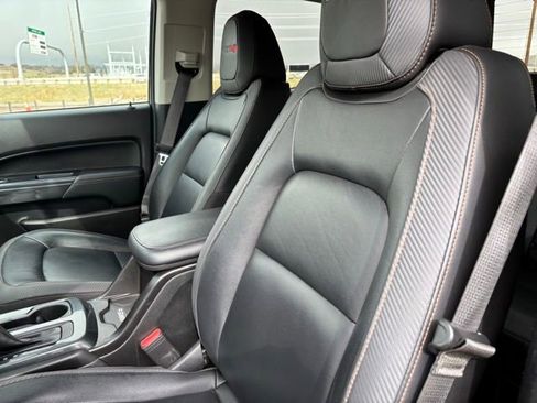 Used 2022 GMC Canyon AT4 AWD/4WD image 12