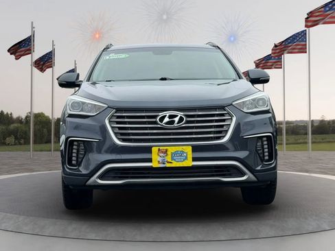 Used 2017 Hyundai Santa Fe SE w/ SE Premium Package 02 image 2