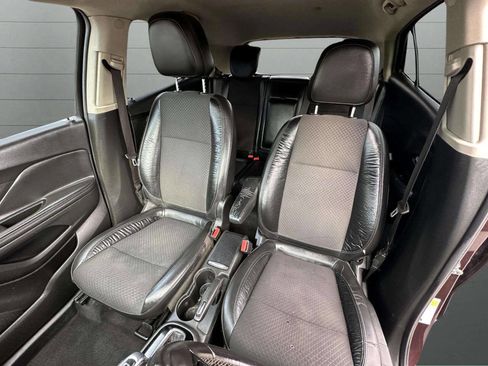 Used 2017 Buick Encore Sport Touring image 14