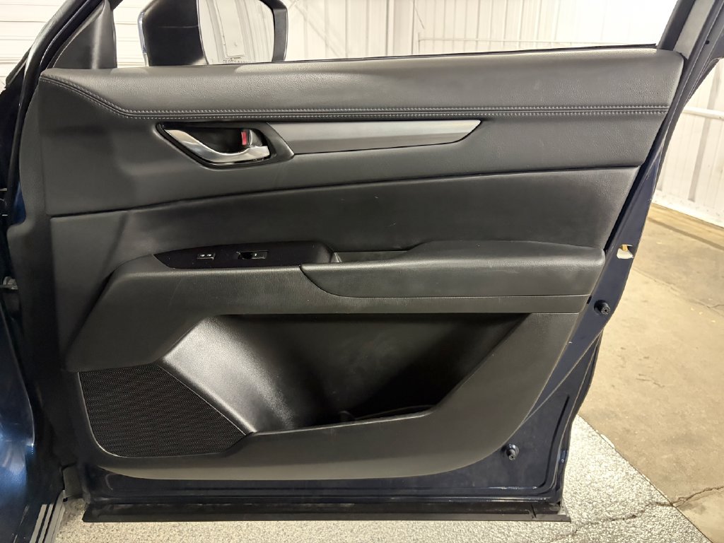 Used 2019 MAZDA CX-5 Touring AWD/4WD image 44