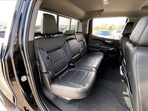 Used 2021 GMC Sierra 1500 SLT image 19