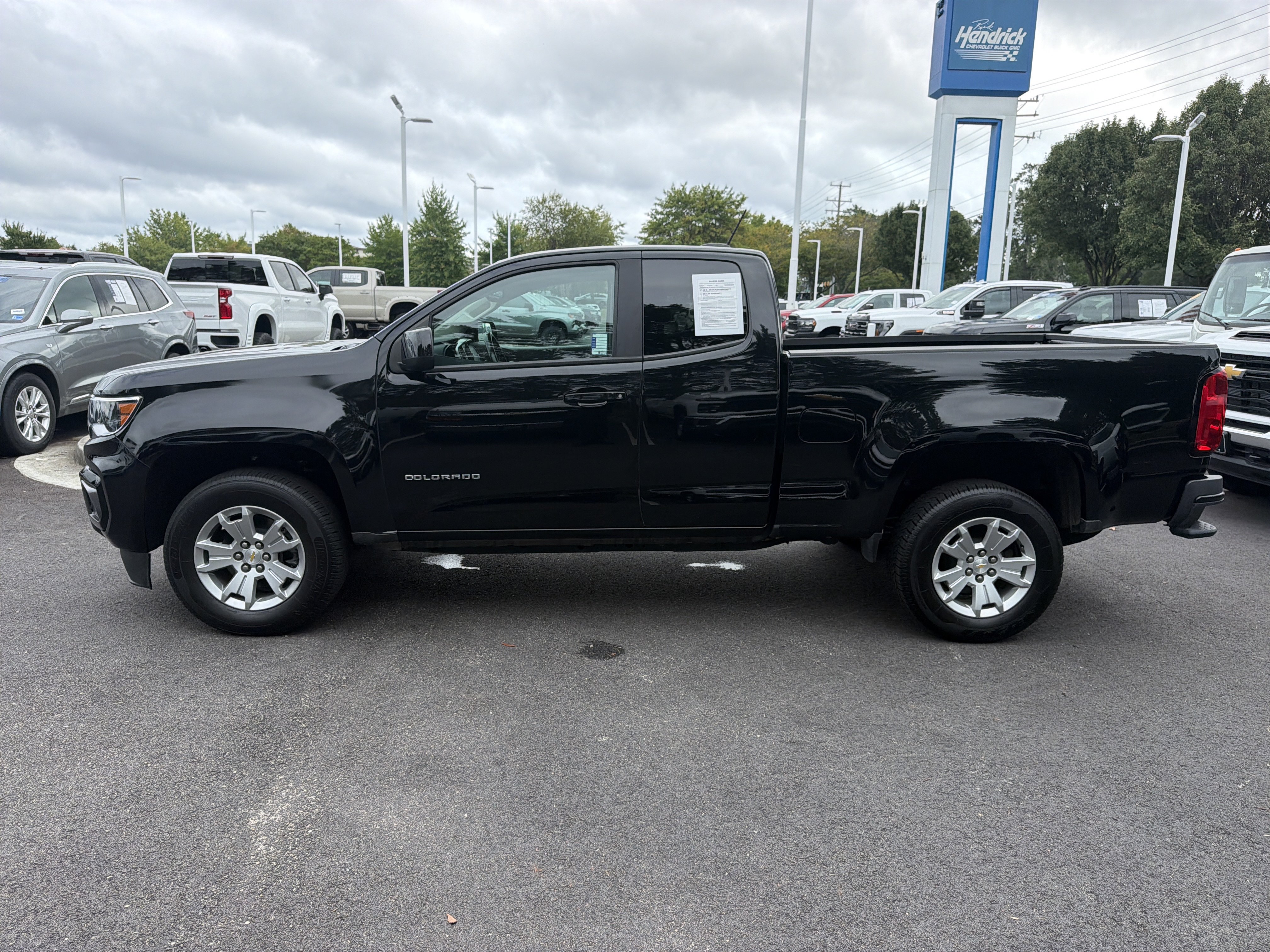 Used 2022 Chevrolet Colorado LT w/ Fleet Safety Package RWD image 7