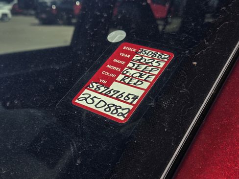 New 2025 Jeep Grand Cherokee Limited w/ Trailer Tow Package image 23