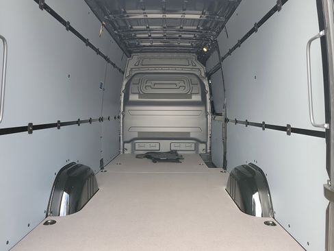 New 2026 Mercedes-Benz Sprinter 2500 image 10