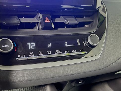 Used 2023 Toyota Corolla LE FWD image 26