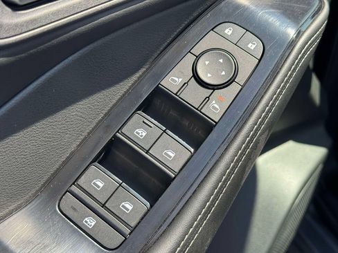 Certified 2026 Nissan Rogue SV AWD/4WD image 16