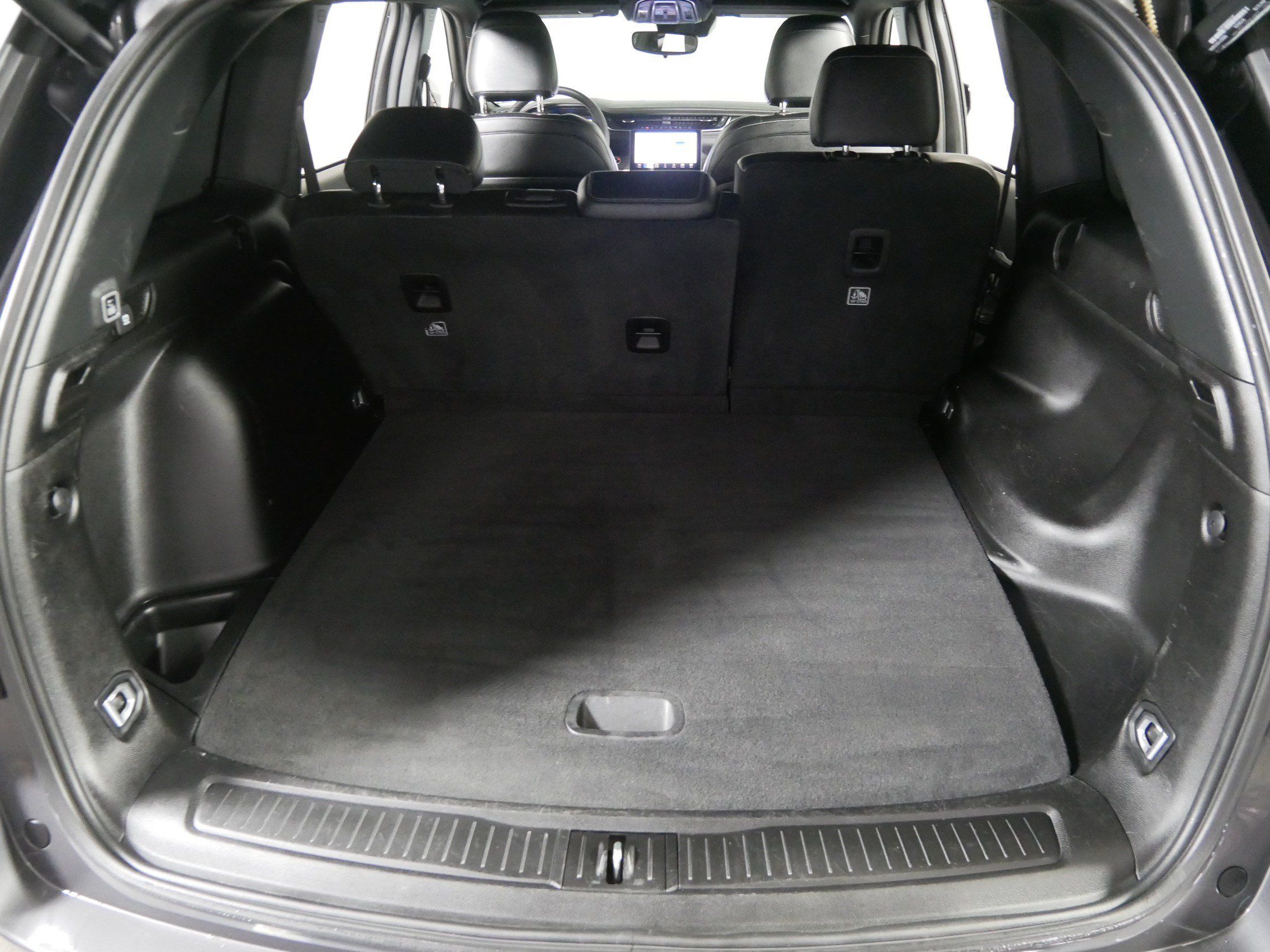 Used 2024 Jeep Grand Cherokee Limited RWD image 18