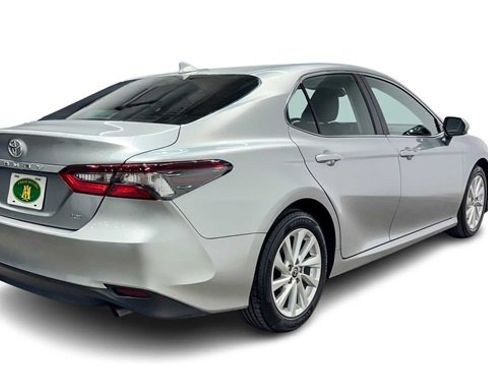 Used 2024 Toyota Camry LE image 2