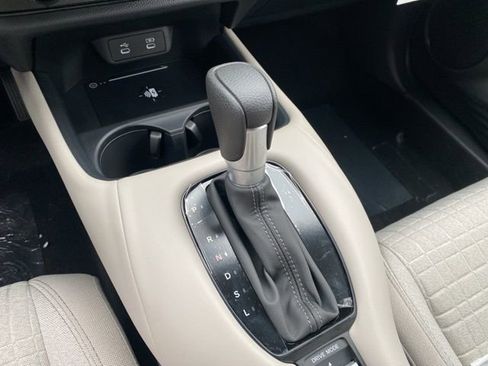 New 2026 Honda HR-V LX image 15