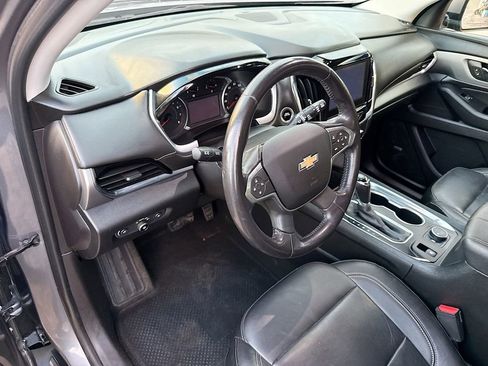 Used 2018 Chevrolet Traverse LT FWD image 10