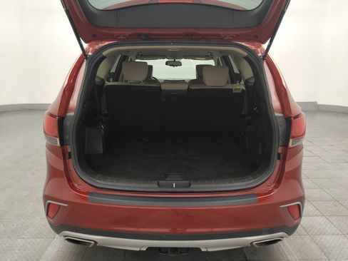 Used 2018 Hyundai Santa Fe SE FWD image 29