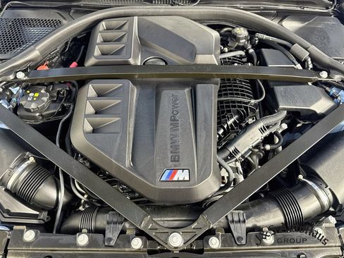 Used 2023 BMW M2 w/ Lighting Package RWD image 37