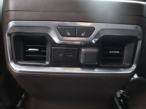Used 2022 GMC Sierra 2500 Denali AWD/4WD image 46