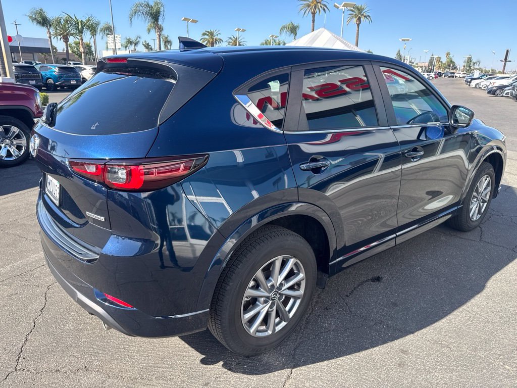 Used 2024 MAZDA CX-5 AWD 2.5 S w/ Select Package image 4
