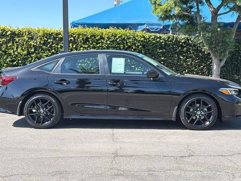 Certified 2025 Honda Civic Sport image 3