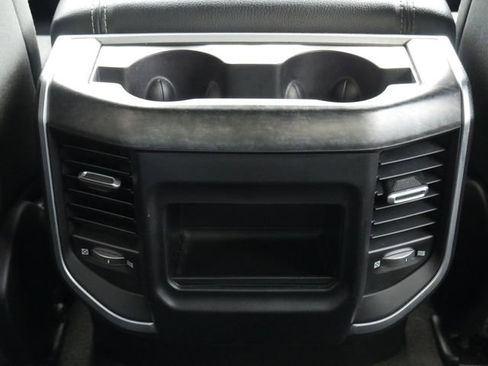 Used 2019 RAM 1500 Big Horn image 24