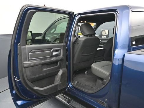 Used 2024 RAM 2500 Big Horn w/ Night Edition AWD/4WD image 26