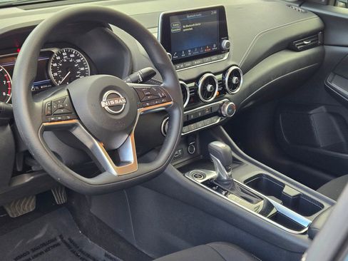 Used 2024 Nissan Sentra SV image 21