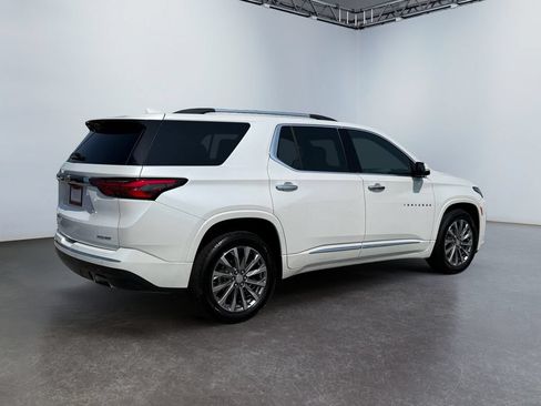 Used 2023 Chevrolet Traverse Premier w/ LPO, Floor Liner Package AWD/4WD image 3