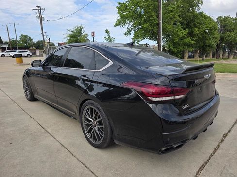 Used 2018 Genesis G80 3.3T Sport RWD image 9