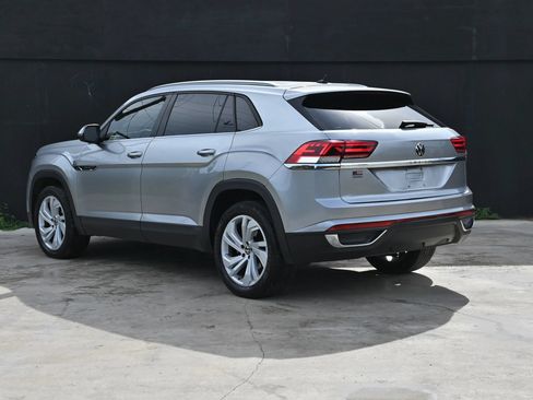 Used 2021 Volkswagen Atlas Cross Sport S FWD image 5