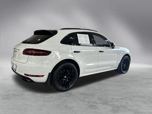 Used 2017 Porsche Macan GTS AWD/4WD image 3