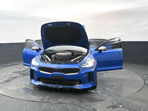 Used 2019 Kia Stinger GT2 image 29