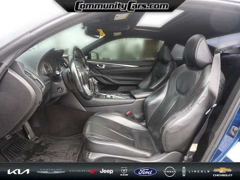 Used 2017 INFINITI Q60 3.0t Sport image 12