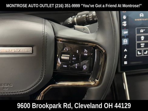 New 2026 Land Rover Range Rover Velar Dynamic SE image 18