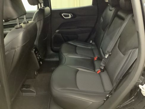 New 2026 Jeep Compass Latitude AWD/4WD image 24