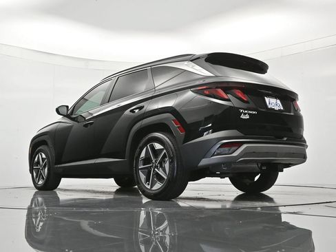 Used 2025 Hyundai Tucson SEL FWD image 42