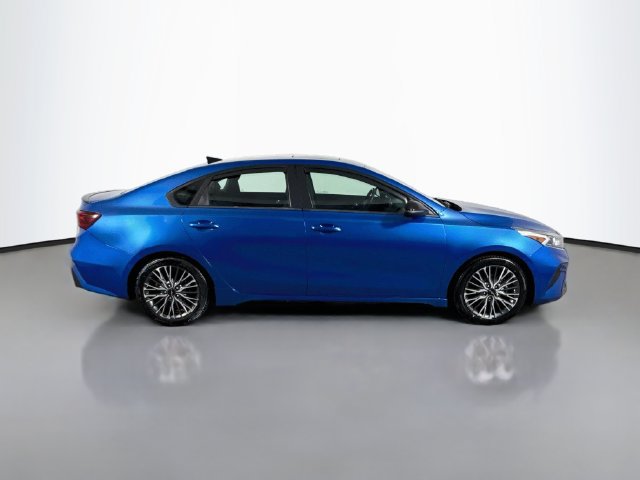 Used 2022 Kia Forte GT-Line w/ GT-Line Premium Package FWD image 11