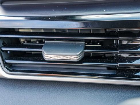 Used 2025 Toyota Camry XSE image 28