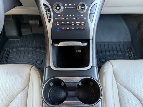 Used 2017 Lincoln MKX Reserve FWD image 46
